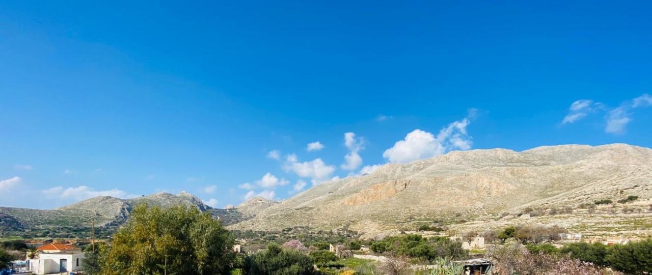 Pontamos Villas Chalki Town Buitenkant foto